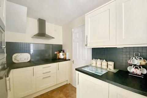 3 bedroom semi-detached house for sale - Burnham Close, South Beach, Blyth, Northumberland, NE24 3UB