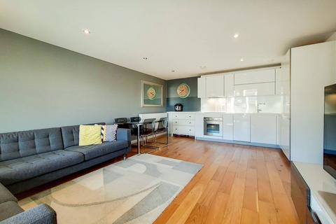 2 bedroom flat to rent - Eythorne Road, Brixton, London, SW9