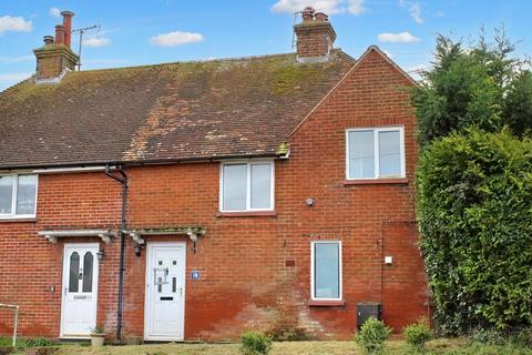 3 bedroom semi-detached house for sale - 110 Udimore Road, Rye, East Sussex, TN31 7DY