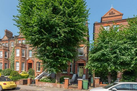 1 bedroom flat to rent, Goldhurst Terrace, South Hampstead, London, NW6