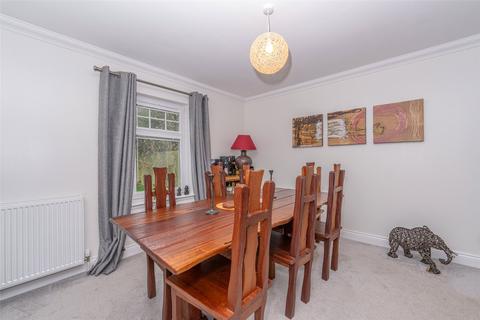 24 Standingstane Road, Dalmeny, South Queensferry, EH30 9UB