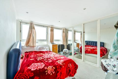 2 bedroom flat to rent - Grange Vale, Sutton, SM2
