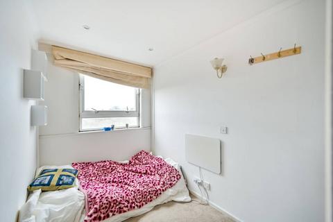 2 bedroom flat to rent - Grange Vale, Sutton, SM2