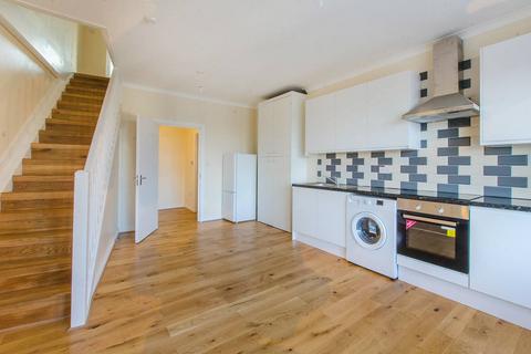 2 bedroom flat to rent - Ivanhoe Road, Denmark Hill, London, SE5