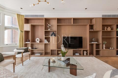 3 bedroom apartment to rent - Sloane Street, London, SW1X