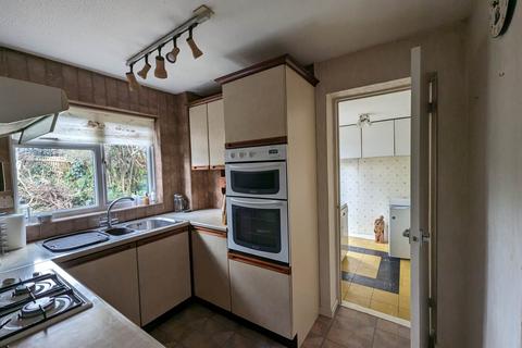 3 bedroom semi-detached house for sale, Crabtree Dell, Letchworth Garden City, SG6 2TJ