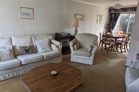 14 Crabtree Dell, Letchworth Garden City, SG6 2TJ