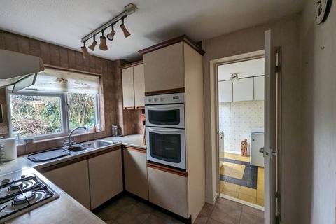 14 Crabtree Dell, Letchworth Garden City, SG6 2TJ