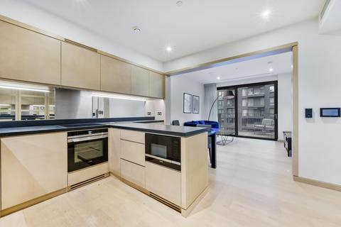 1 bedroom flat to rent, Legacy Building, Embassy Gardens, London, SW11