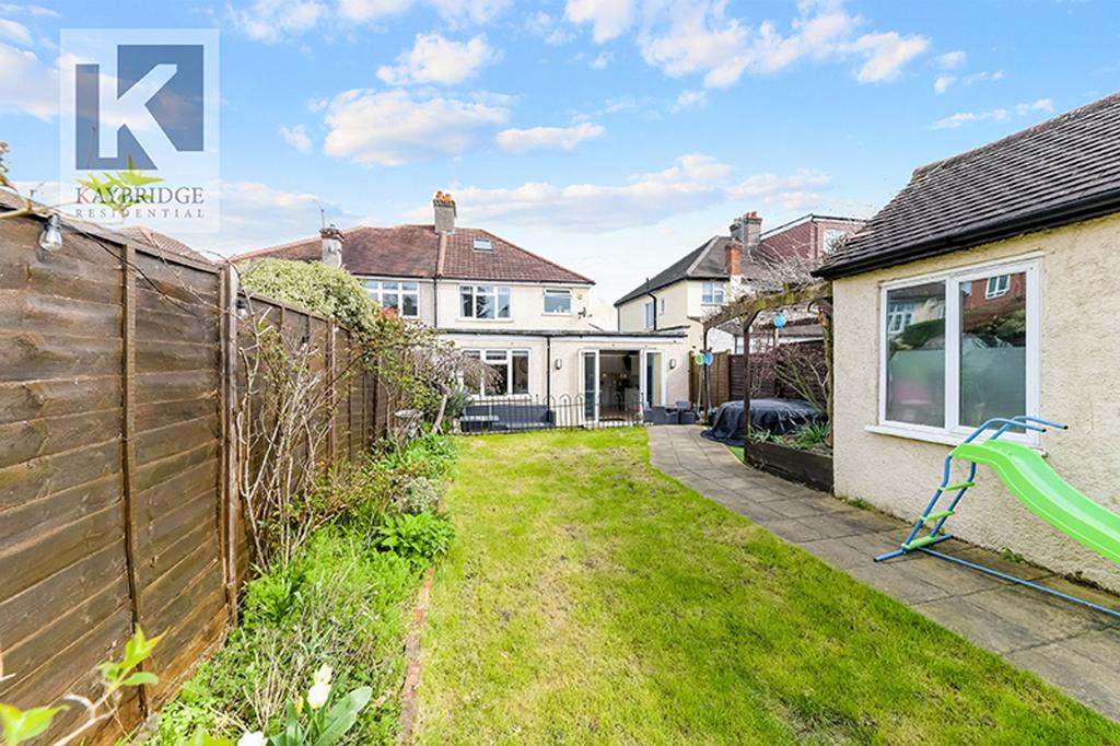 Kingston Road, Epsom