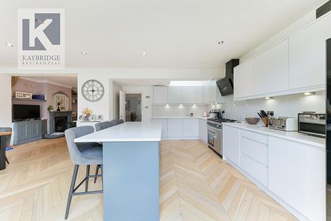169 Kingston Road, Epsom, KT19 0AA
