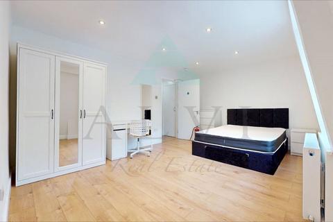 4 bedroom apartment to rent - London, London NW1