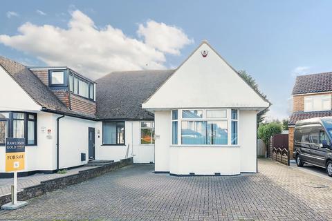 33 Birkdale Avenue, Pinner, HA5 5SG