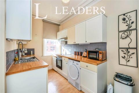 1 bedroom apartment for sale, North End Avenue, Portsmouth, Hampshire