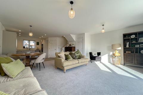 3 bedroom detached house for sale - Plot 13: Oakfields, Credenhil, Herefordshire, HR4