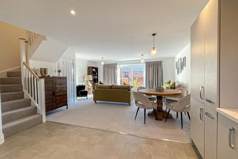 3 bedroom detached house for sale - Plot 13: Oakfields, Credenhil, Herefordshire, HR4