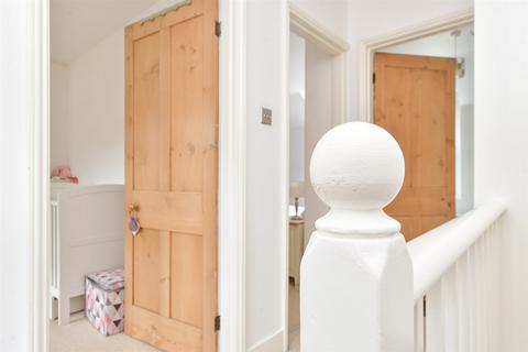 267 Croydon Road, Caterham, CR3 6PG