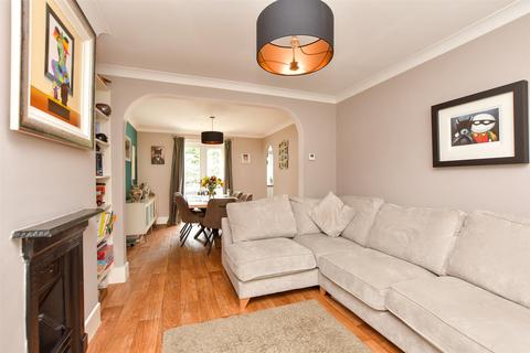 267 Croydon Road, Caterham, CR3 6PG