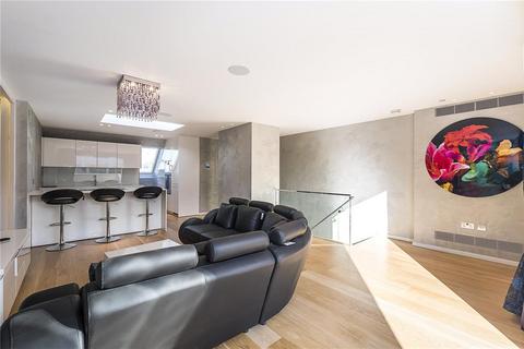 3 bedroom apartment to rent, Mayfair W1S