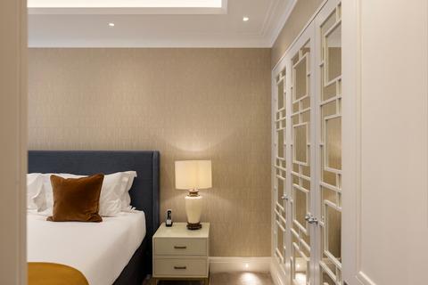 2 bedroom apartment to rent, Mayfair W1K
