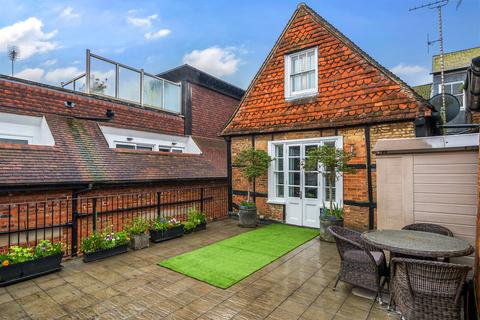 2 bedroom flat for sale, Caxton Yard, Farnham, GU9