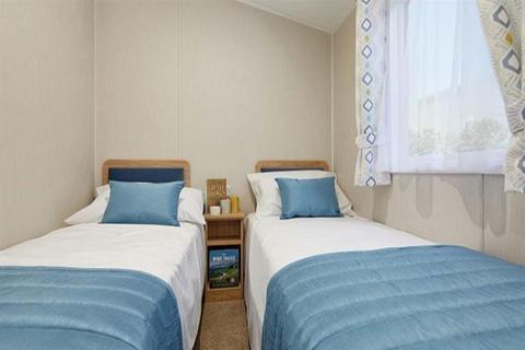 2 bedroom static caravan for sale, Silver Sands Holiday Park, Gwendreath TR12