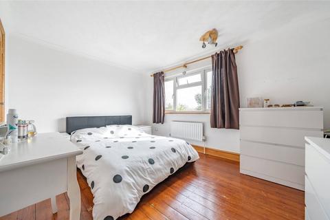 148 Lunedale Road, Dartford, DA2 6HT