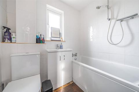 148 Lunedale Road, Dartford, DA2 6HT