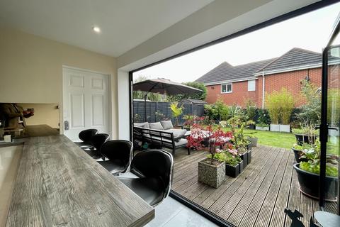 4 bedroom detached house for sale - Richmond Aston Drive, Tipton DY4