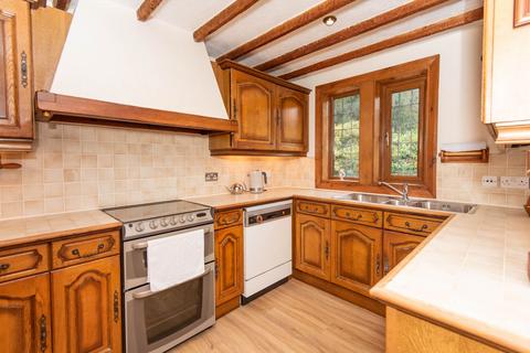 Magnolia Cottage Amber Lane, Kelstedge, Chesterfield, S45 0DZ