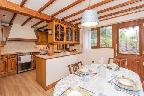 Magnolia Cottage Amber Lane, Kelstedge, Chesterfield, S45 0DZ