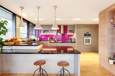 4 bedroom penthouse for sale, Goldhurst Terrace, South Hampstead
