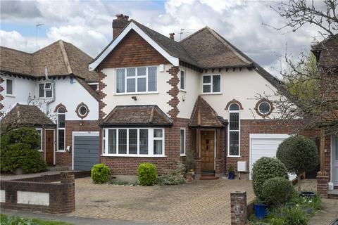 4 bedroom detached house for sale, Woodlands Avenue, New Malden, KT3