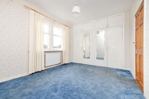 2 bedroom flat for sale, Flat 4, 8 Restalrig Crescent, Edinburgh