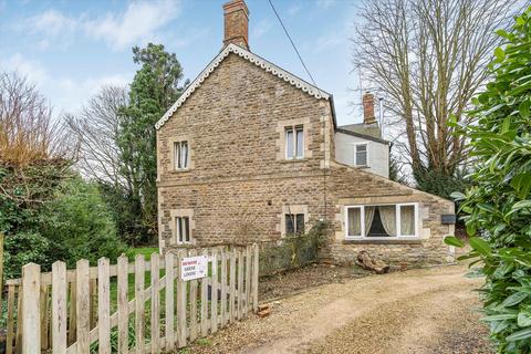 4 bedroom detached house for sale, Middle Barton, Chipping Norton, Oxfordshire, OX7