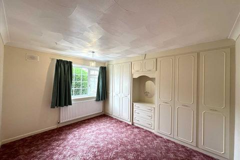 65 Valley View Drive, Scunthorpe, DN16 3SG