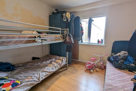 2 bedroom flat to rent - St Andrews Street, Kettering, NN16