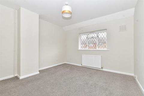 23 Thursley Crescent, New Addington, Croydon, CR0 0PR