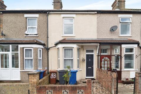 2 bedroom terraced house for sale, Kent Road, RM17