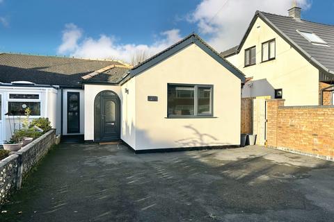3 bedroom bungalow for sale - West Drive, Thornton FY5