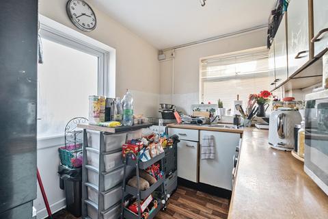 10 Milford Close, London, SE2 0DT