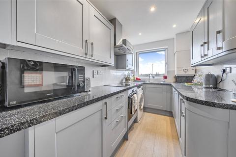 13b Stanley Way, Orpington, BR5 2HE