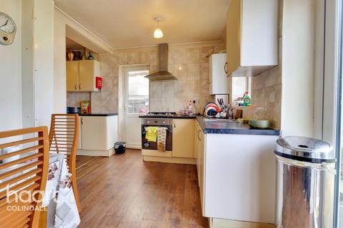 4 bedroom end of terrace house for sale - Leighton Close, HA8