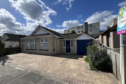 3 bedroom detached bungalow for sale - 11 St. Michaels Road, Welling
