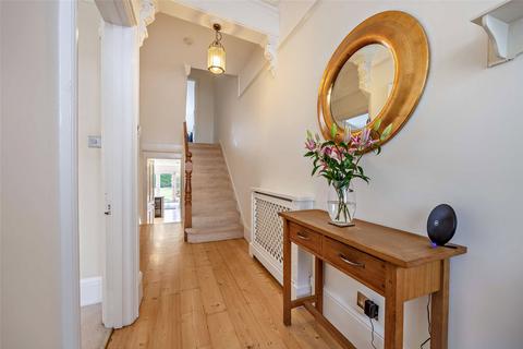 184 Leckhampton Road, Cheltenham, GL53 0AE