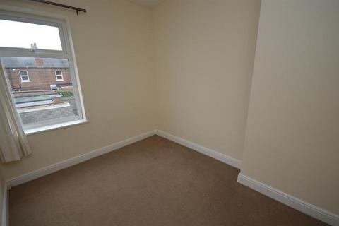 2 bedroom terraced house to rent - Clumber Road, Nottingham, NG2
