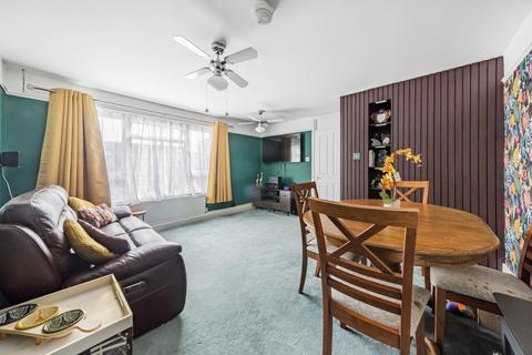 27 Eagle Way, Shoeburyness, Southend-on-sea, SS3 9XZ
