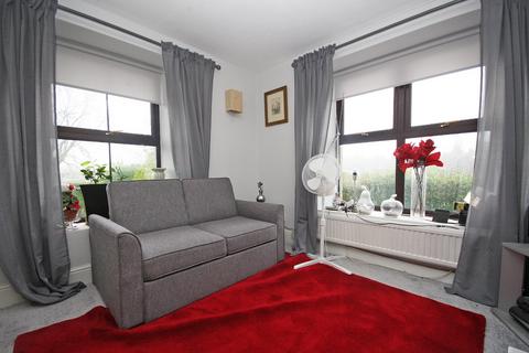 undefined, Talwrn, Llangefni, Isle of Anglesey, LL77