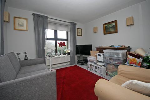 undefined, Talwrn, Llangefni, Isle of Anglesey, LL77