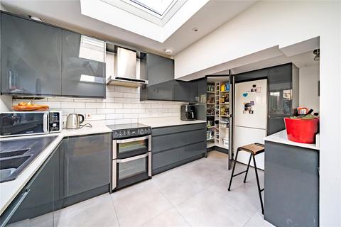 3 bedroom townhouse for sale - Great Western Terrace, Cheltenham, Gloucestershire, GL50
